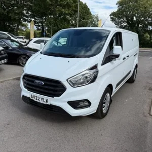 2022 Ford Transit Custom 320 TREND ECOBLUE LWB AC Panel Van Diesel Manual - Image 7