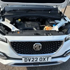 2022 MG MG HS 1.5 T-GDI Excite 5dr DCT Petrol Hatchback Hatchback Petrol Automatic - Image 8