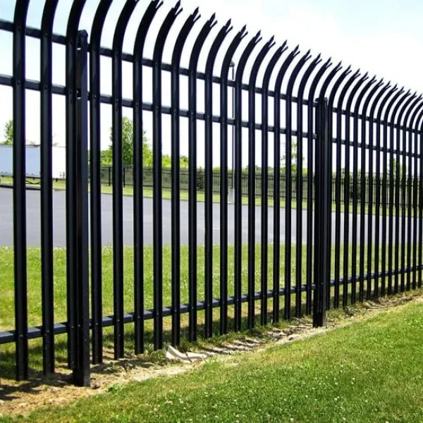 Commercial yard / land to rent