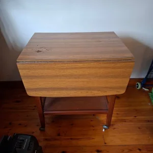 Table on wheels