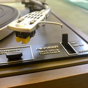 Pioneer PL-12D Stereo Turntable - Image 4