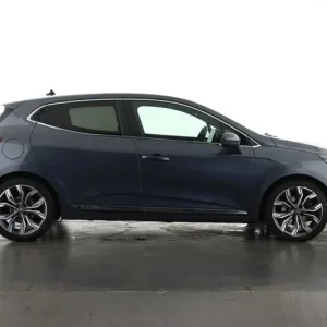2021 Renault Clio S Edition Hatchback - Image 5