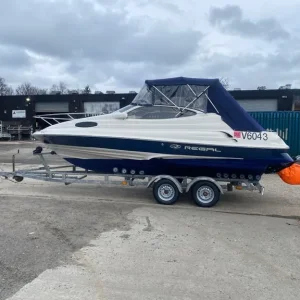 Regal Sports Cruiser 21ft with V6 Mercruiser and Full Interior