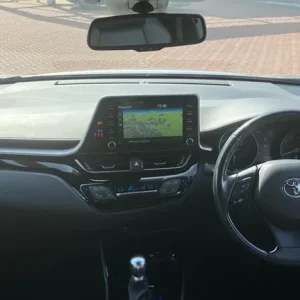 2020 Toyota C-HR 1.8 Hybrid Excel 5-door - Image 5