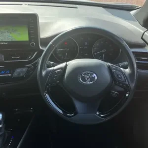 2020 Toyota C-HR 1.8 Hybrid Excel 5-door - Image 6