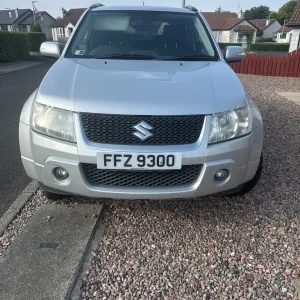 Suzuki Grand Vitara Estate 2011 2393cc 3-door - Image 2