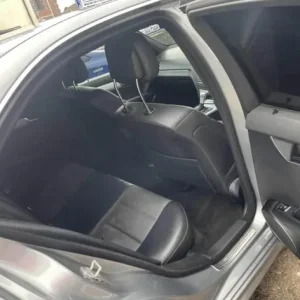 Mercedes-Benz C-Class Saloon 2009 - Image 3