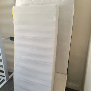 Clean foam mattress with two single beds and one double bed - Image 5