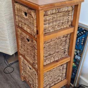 Pine Unit with 3 Wicker Drawers - Image 2