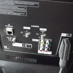 32in Panasonic TV with Freeview - Image 3