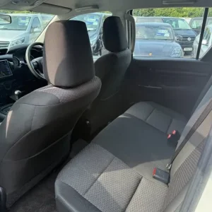 2020 Toyota Hilux Active 4WD Diesel Manual - Image 8