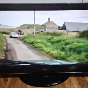 37-inch LG TV with Freeview and HDMI - Image 5