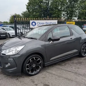 2015 Citroen DS3 1.6 e-HDi DStyle Plus Hatchback - Image 7