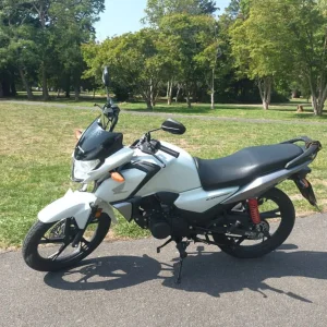 Honda CB 2024 124cc - Image 2