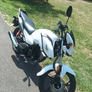 Honda CB 2024 124cc - Image 4