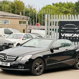 2011 Mercedes E350 CDI Cabriolet - Image 5