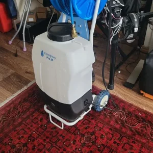 Aquaspray Pro 20L reach and wash window cleaner - Image 3