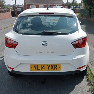 Seat IBIZA TOCA Hatchback 2014 Manual 3-door - Image 4