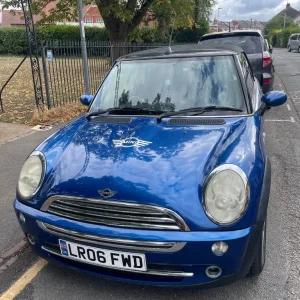 2006 Mini One Convertible 1.6L Manual - Image 2