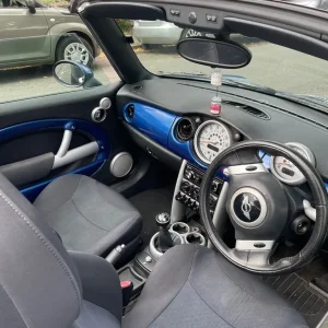 2006 Mini One Convertible 1.6L Manual - Image 8