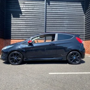 2015 Ford Fiesta 1.0 EcoBoost 140 Zetec S Black 3dr Petrol - Image 8