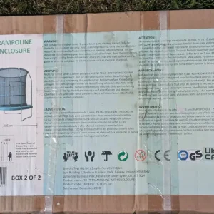 10ft trampoline with enclosure - Image 3