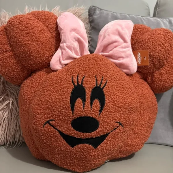 Minnie Halloween pumpkin cushion