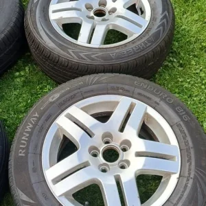 4 x 15 inch VW Mk4 Golf 5 alloy wheels - Image 3