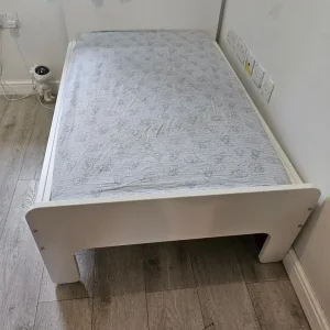 Toddler bed - Image 8