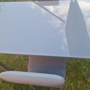 Glass table with chairs - Image 3