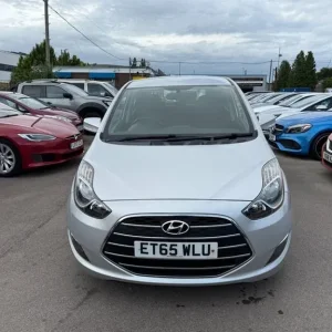 2016 Hyundai Ix20 SE Blue Drive MPV Petrol Manual - Image 2