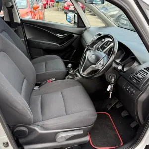2016 Hyundai Ix20 SE Blue Drive MPV Petrol Manual - Image 7