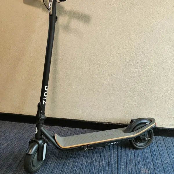 Zinc Swift Plus 350W Electric Scooter