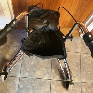 ROMA CHROME 3-WHEELED WALKER - Image 5