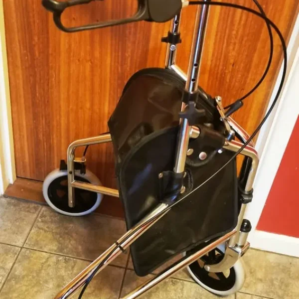 ROMA CHROME 3-WHEELED WALKER