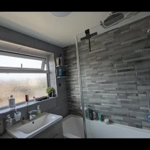 1 bedroom in Colwell Drive, Chelstow, Monmouthshire - Image 5