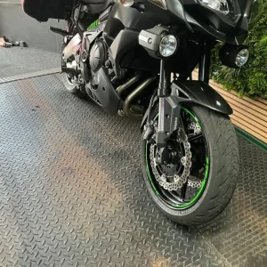 Kawasaki KLE 650 66 reg black with fog lights - Image 5