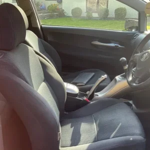 2007 Toyota Auris 1.4 VVTi 3dr Hatchback Petrol Manual - Image 7