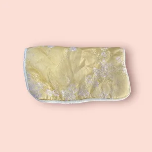 Small yellow pouch - Image 2