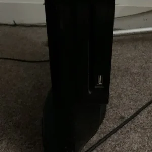 19 inch bush tv with built-in dvd player - Image 2