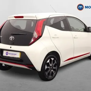 2020 Toyota Aygo 1.0 VVT-i X-Trend 5-door Hatchback - Image 7