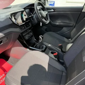 2024 Volkswagen T-Cross 1.0 TSI Black Edition 5-door hatchback - Image 8