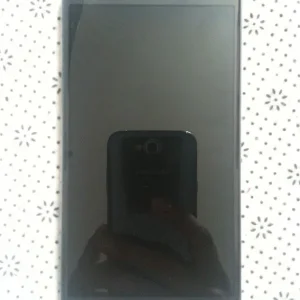 Samsung Galaxy Note 4 (32GB) – Fully Unlocked, Great Condition - Image 8