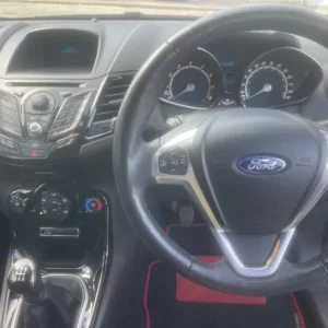 2014 Ford Fiesta 1.0 EcoBoost Zetec 3dr Hatchback - Image 8