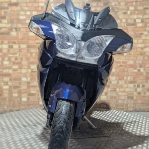 TRIUMPH TROPHY 1200 SE SPEC 64 - Image 3