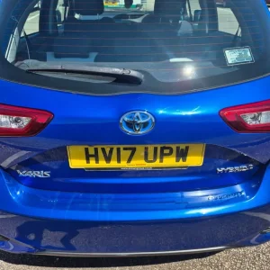 Toyota Yaris Hybrid 2017 5-door - Image 4