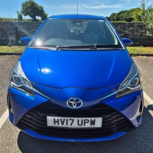 Toyota Yaris Hybrid 2017 5-door