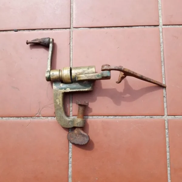 Victorian-style cartridge reloading tool