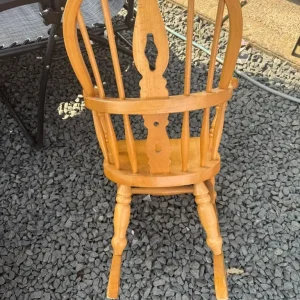 Child’s solid wood rocking chair - Image 3