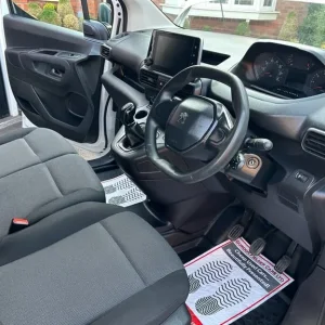 2021 Peugeot Partner 650 1.5 BlueHDi 75 Professional Van Panel Van Diesel Manual - Image 2